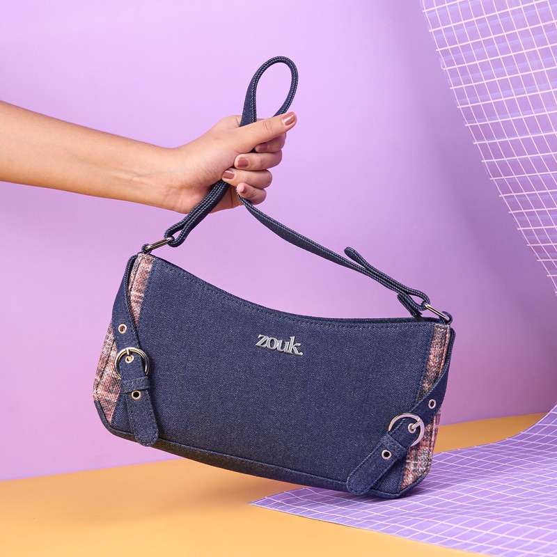 Lyra Baguette – Cashmere Noir (Copper)