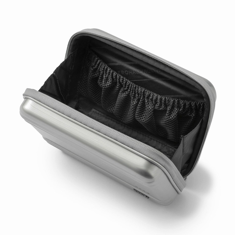 Accessories | Compact Cube Amenity Case BLACK