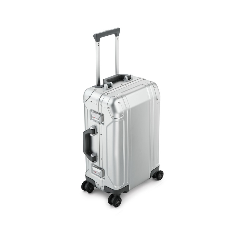 Geo Aluminum | International Carry-On Case SILVER