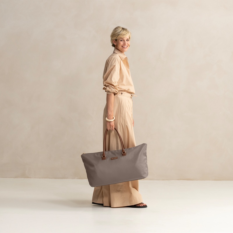 Fab Seventies – Taupe – Travel Tote