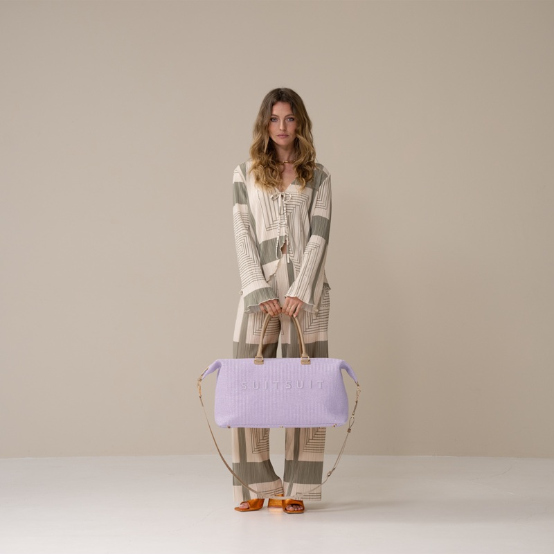 Fusion – Orchid Bloom – Weekender