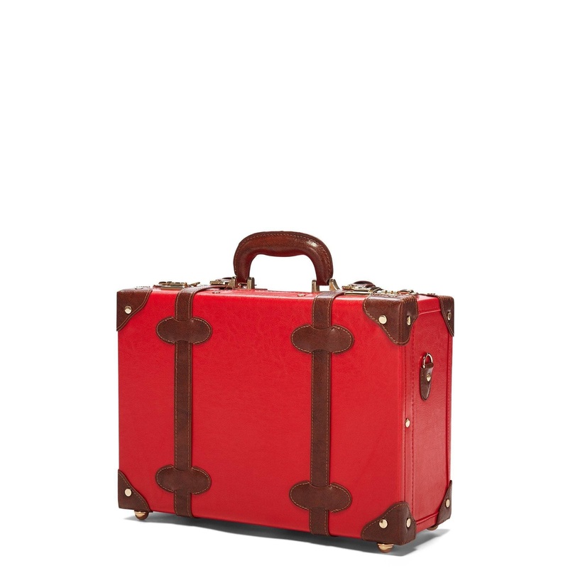 The Entrepreneur 2.0 – Red Overnighter