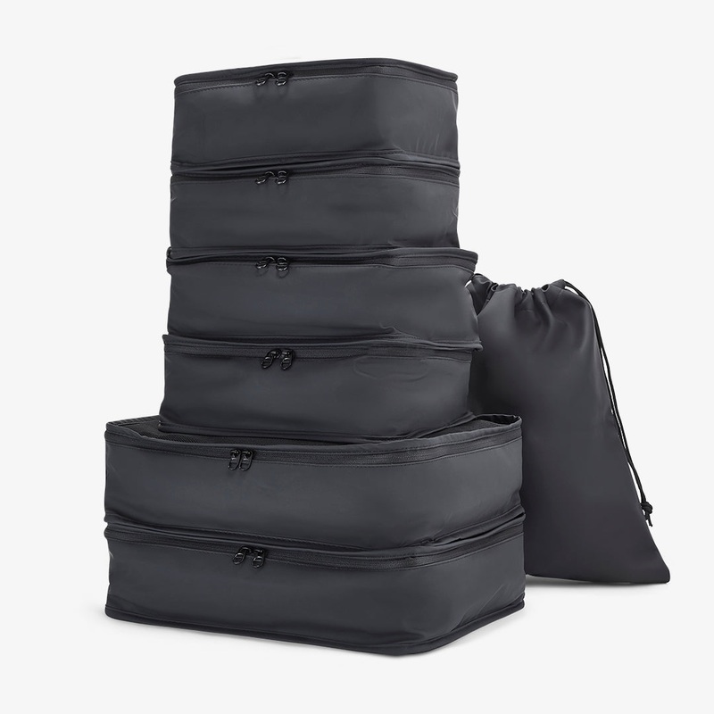 Packing Cubes Set of 7 in Black Black