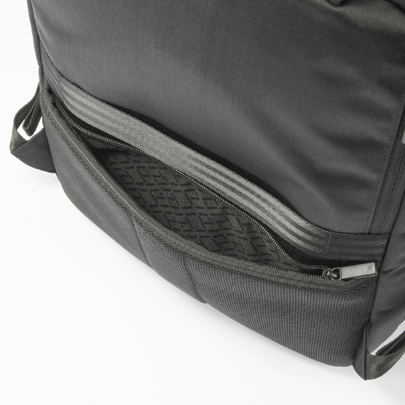 ACE PROFLEX Backpack Medium Black