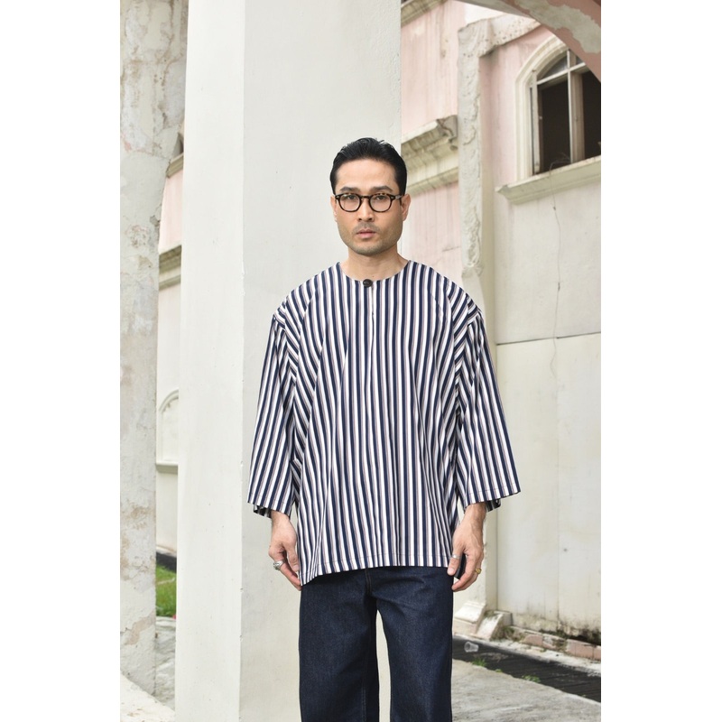 HATTA OVERSIZE DARK BLUE STRIPE