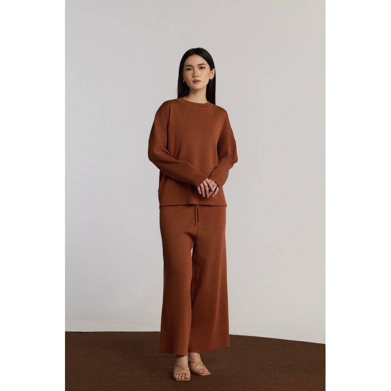 YUKA CASUAL SET – LIGHT BROWN