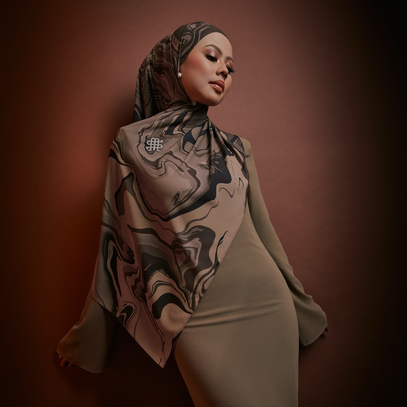 MINERA – LIL GARNET