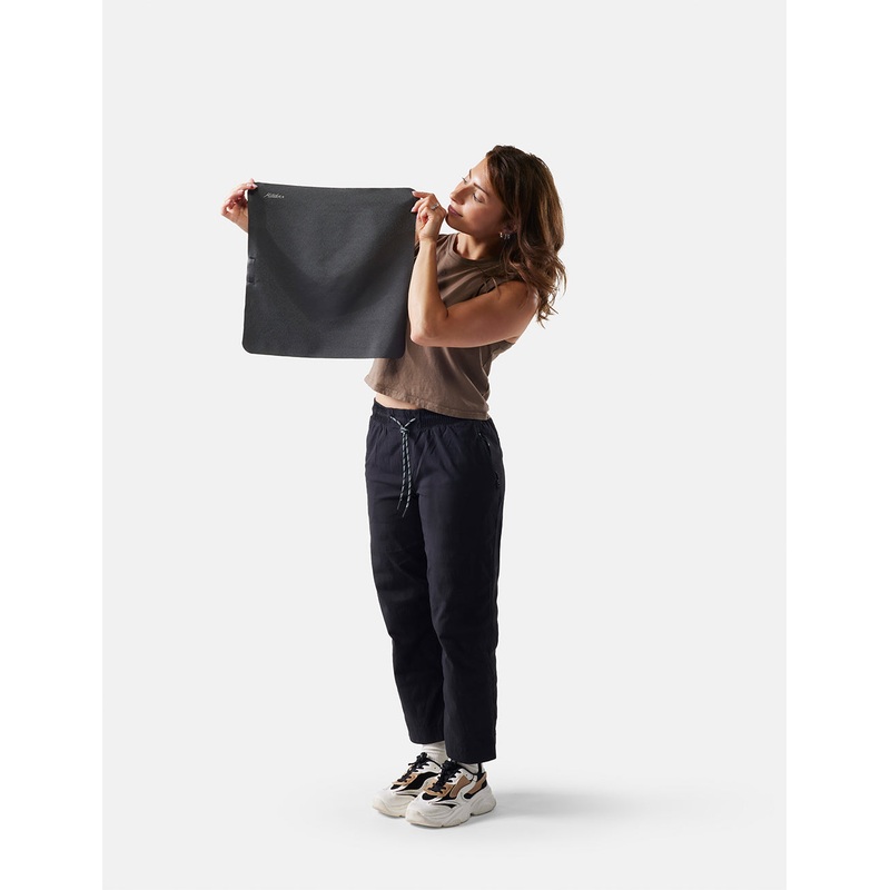 Ultralight Travel Towel – Small Charcoal