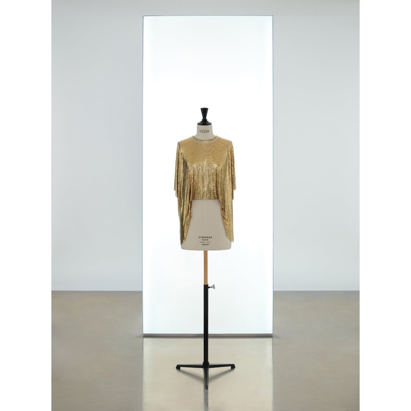 Backless draped short sleeves top