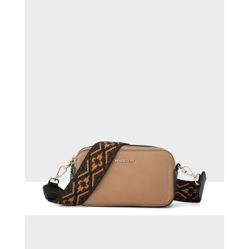 Maddie Double Zip Camera Crossbody Bag + Aztec Bag Strap Caramel / Black + Black & Browns