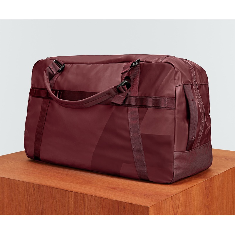 Active Duffle 70L in Burgundy Red Burgundy Red