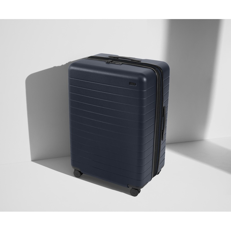 The Large Flex in Navy Blue Jet Black