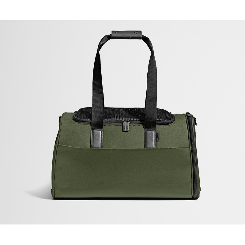 The Pet Carrier Jet Black