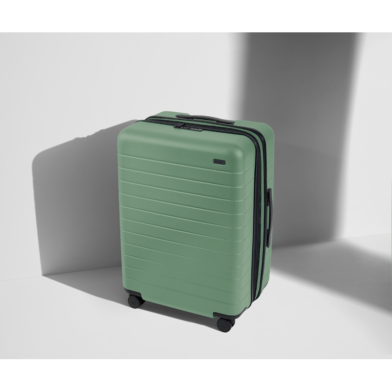 The Medium Flex in Sea Green Jet Black