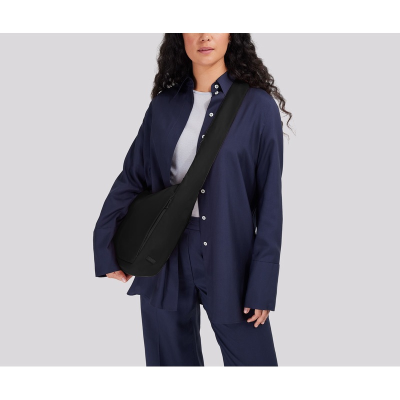 Featherlight Crossbody in Jet Black Jet Black