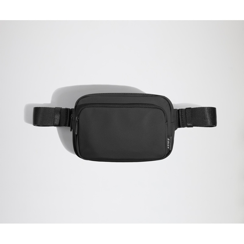 The Small Everywhere Sling Bag Jet Black