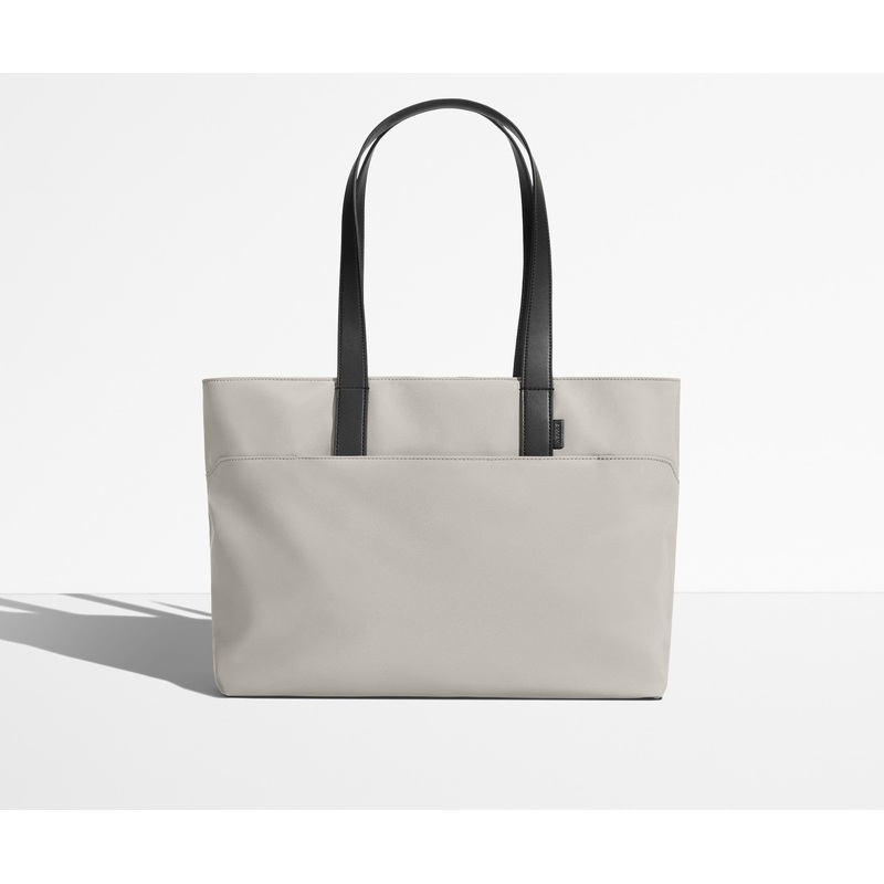 The Everywhere Tote in Cloud Gray Jet Black