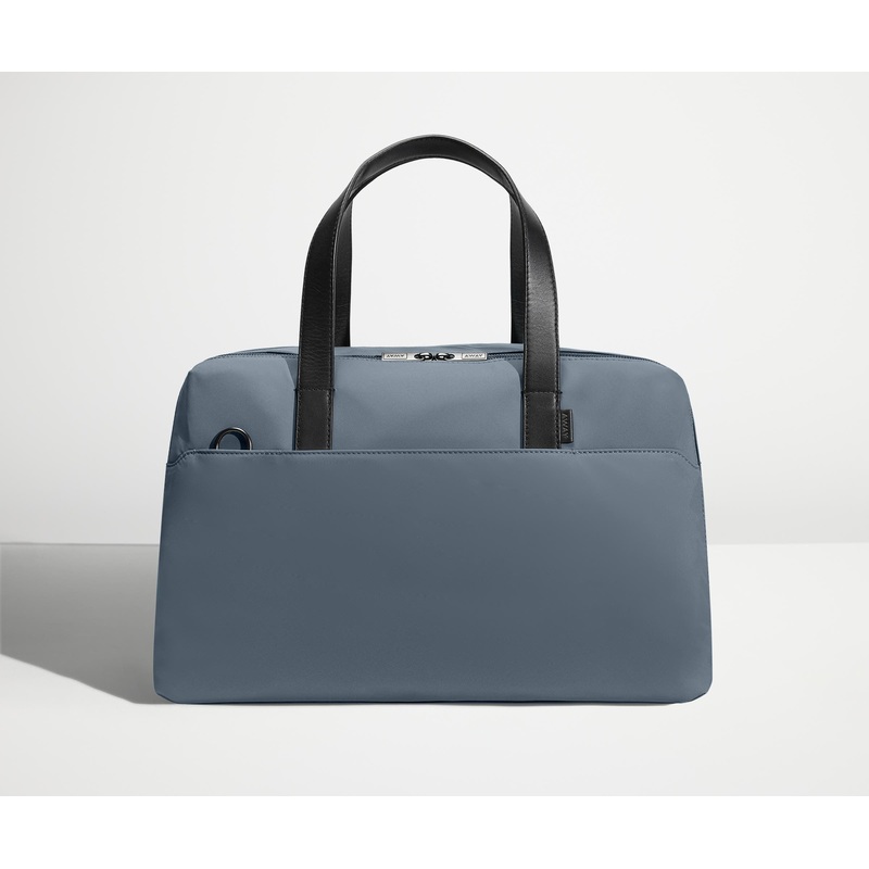 The Overnight Bag in Coast Blue Jet Black