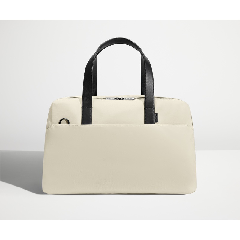 The Overnight Bag in Salt White Jet Black