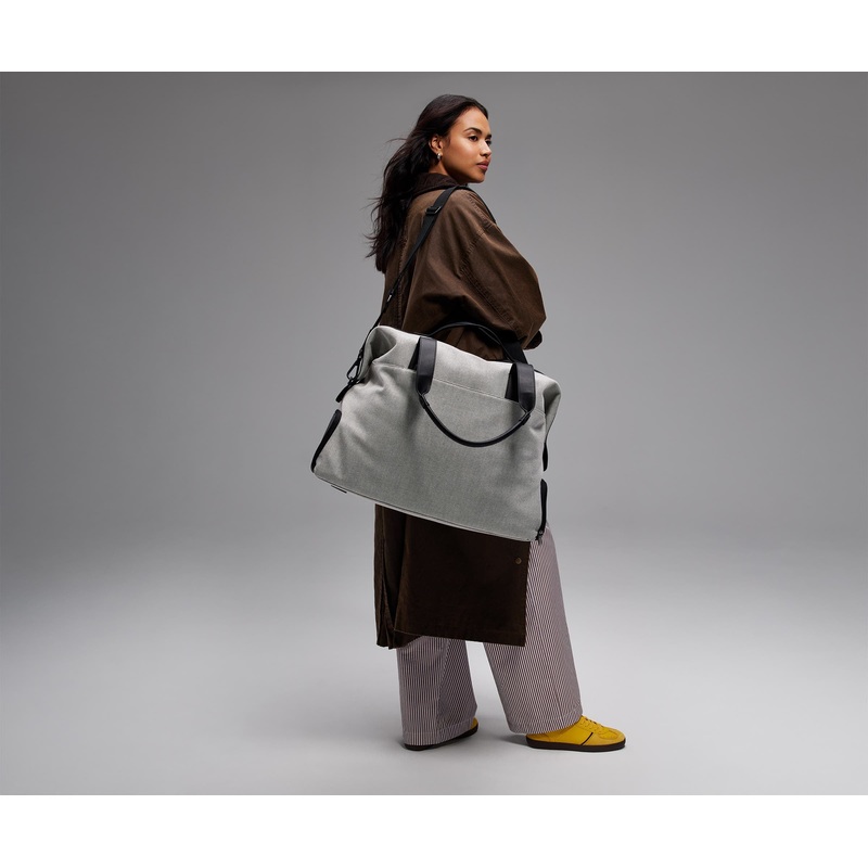 Transit Canvas Weekender in Transit Canvas Black Transit Canvas Black