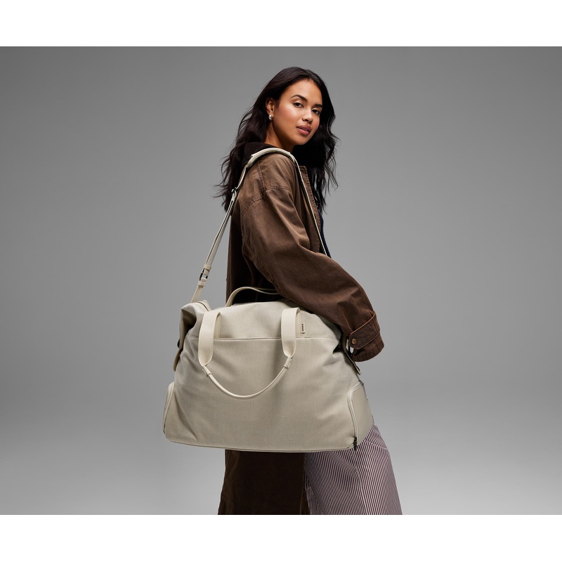 Transit Canvas Weekender in Transit Canvas Tan Transit Canvas Black