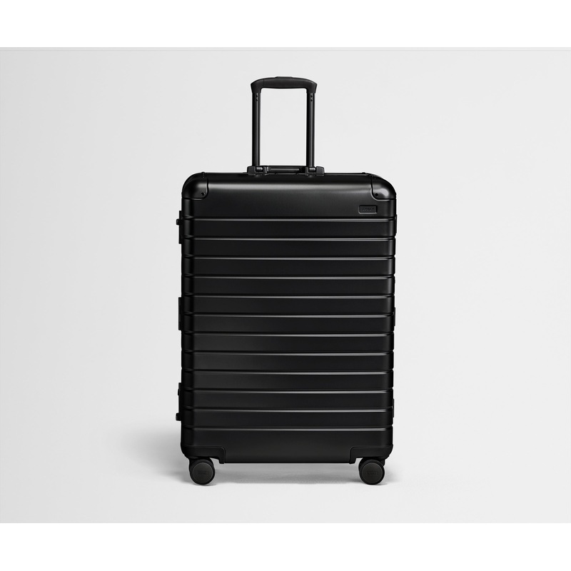 The Large: Aluminum Edition Onyx Black