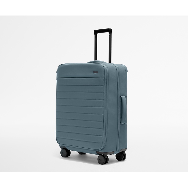 The Softside Medium in Coast Blue Jet Black