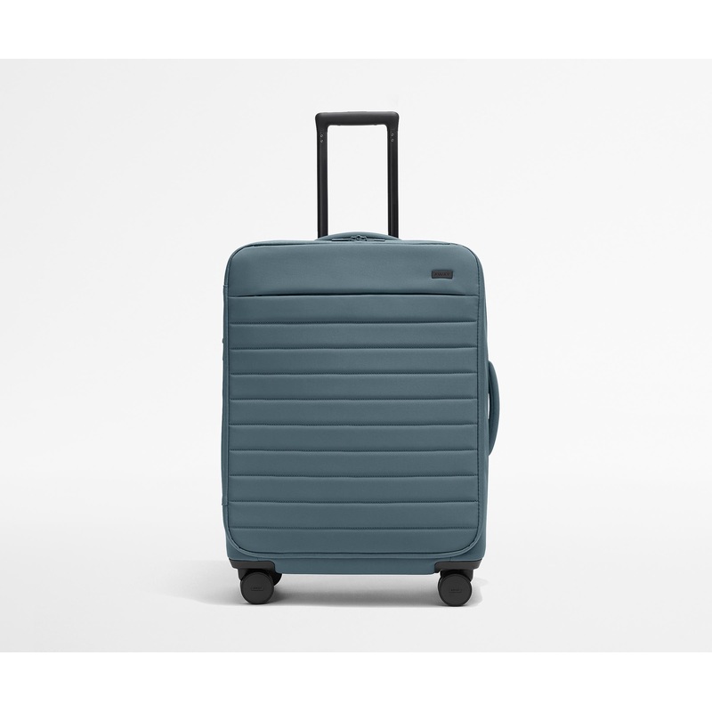 The Softside Medium in Coast Blue Jet Black