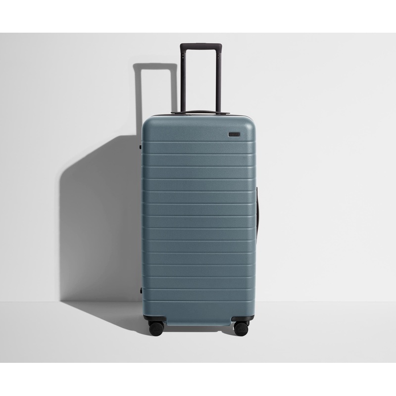 The Trunk in Coast Blue Jet Black