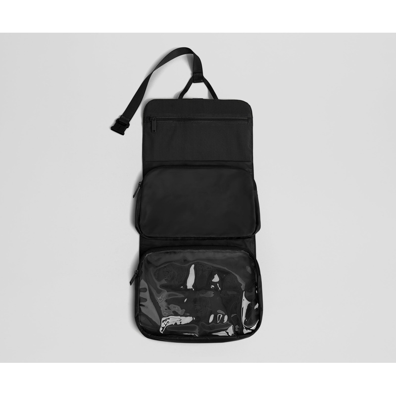 Active Hanging Toiletry Bag in Jet Black Jet Black