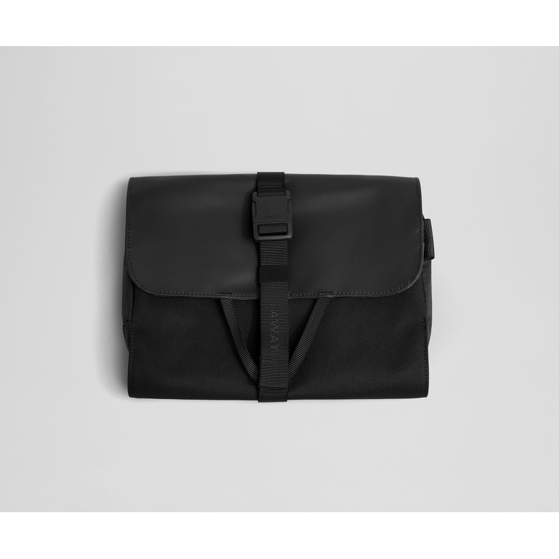 Active Hanging Toiletry Bag Jet Black