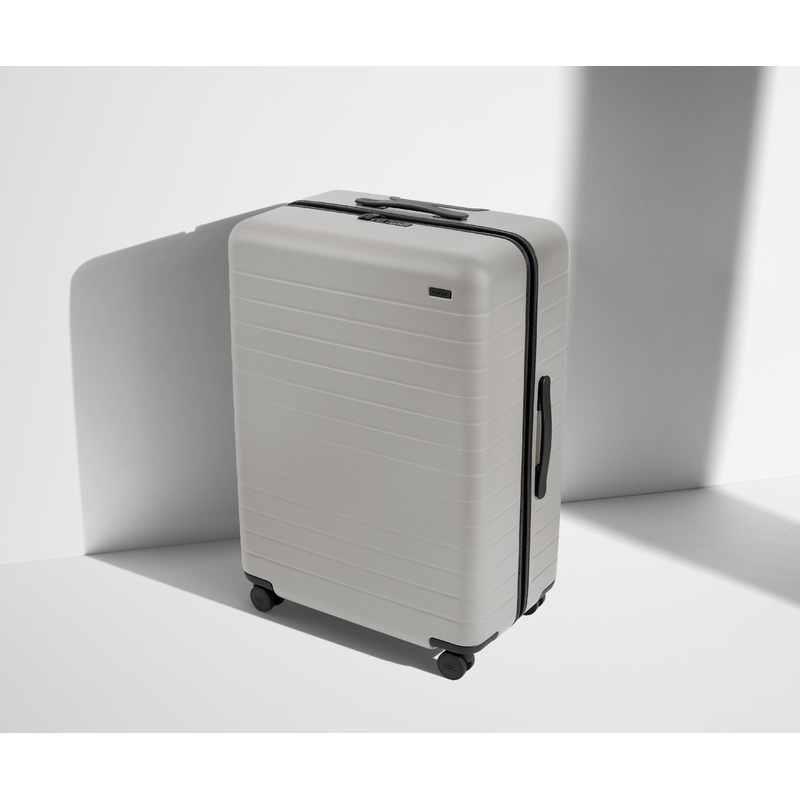 The Large in Cloud Gray Jet Black