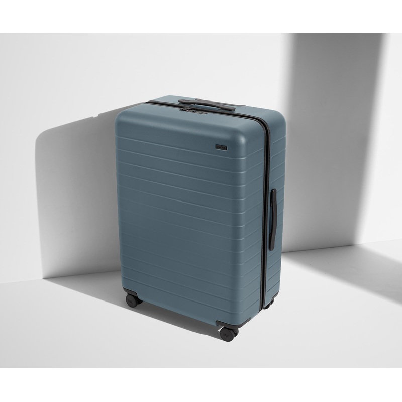 The Large in Coast Blue Jet Black