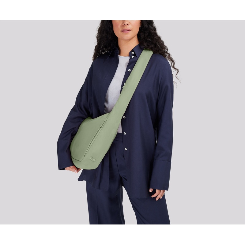 Featherlight Crossbody in Sage Green Jet Black