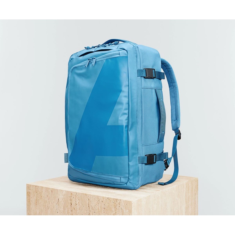 Active Convertible Backpack 45L in Vivid Blue