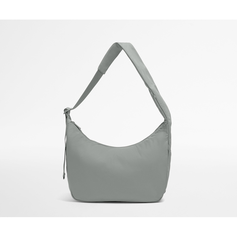 Featherlight Crossbody in Nordic Gray Jet Black