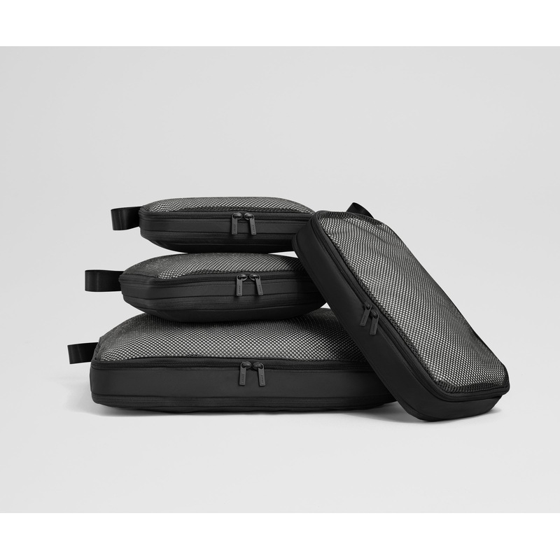Compression Packing Cubes in Jet Black Jet Black