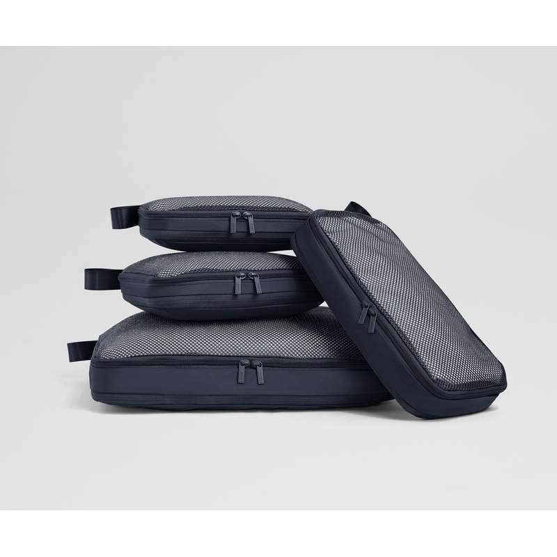 Compression Packing Cubes in Navy Blue Jet Black