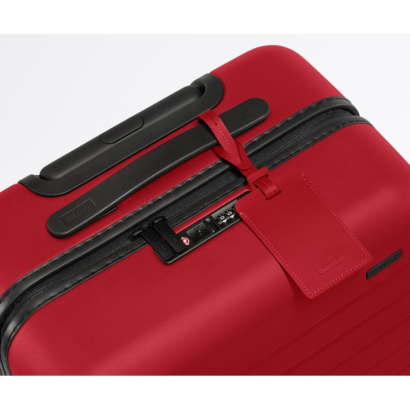 The Luggage Tag in Cherry Red Jet Black