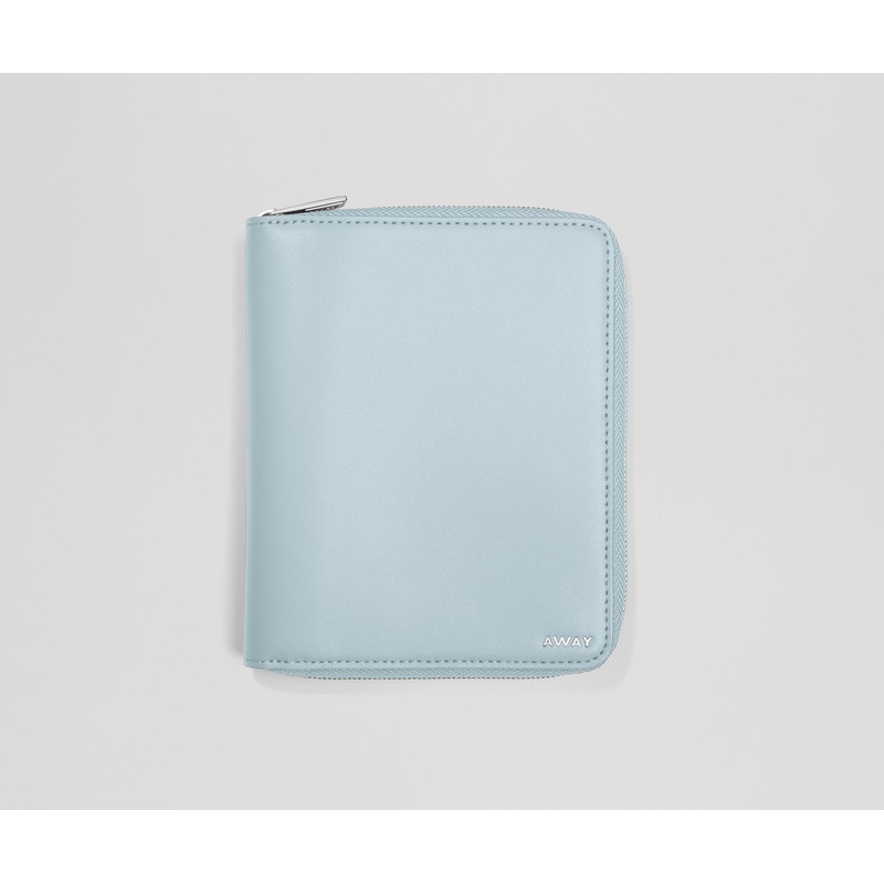 Travel Wallet in Arctic Blue Jet Black