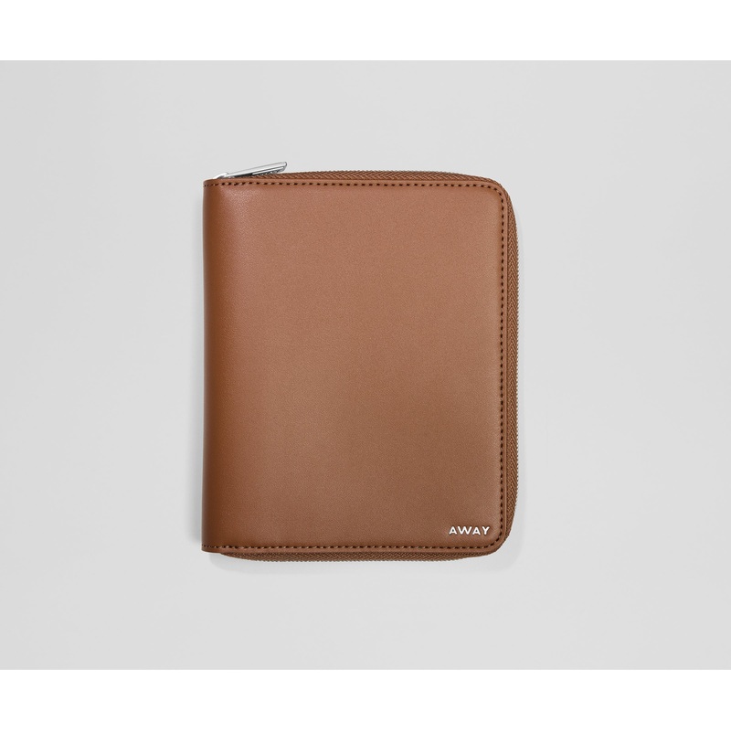 Travel Wallet in Saddle Brown Jet Black