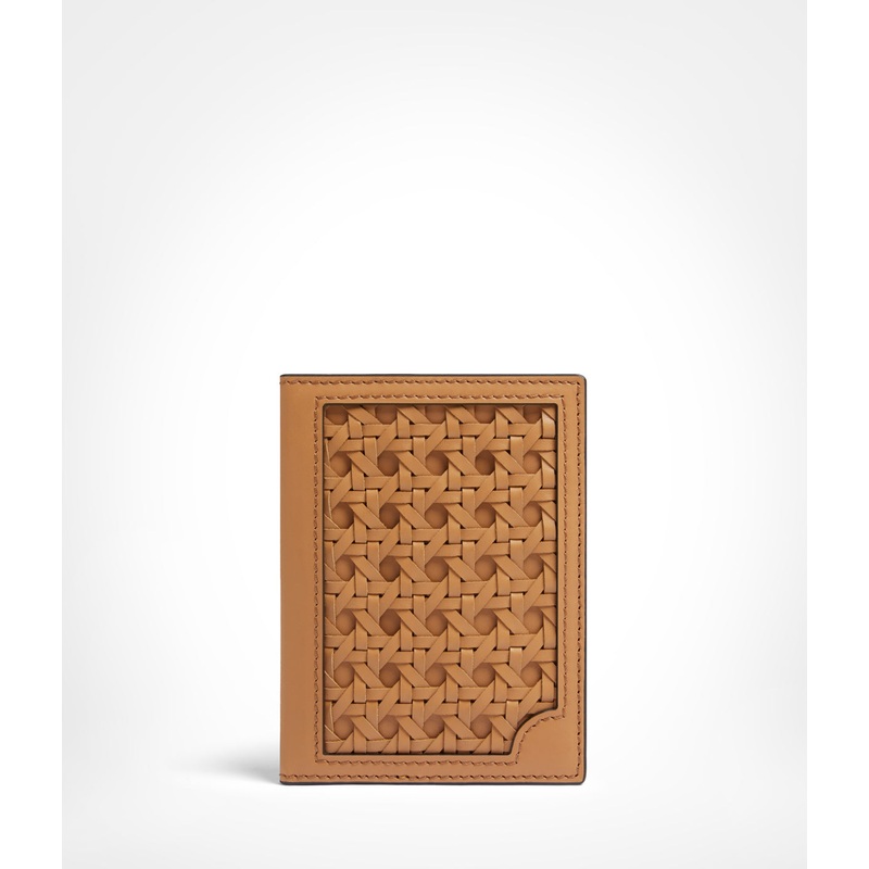 Double Passport Holder Walnut