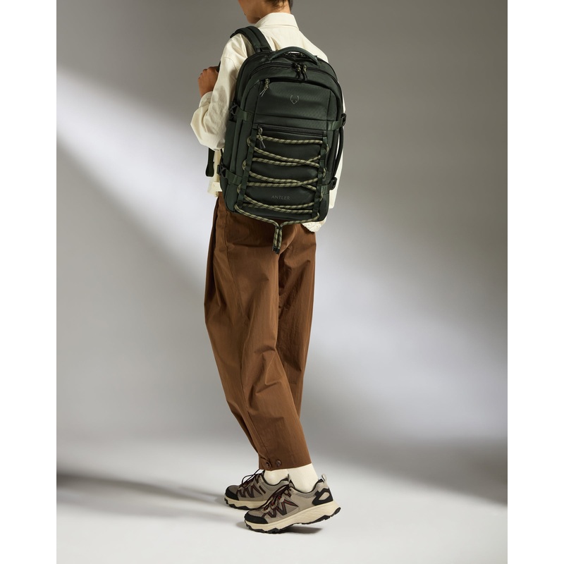 Discovery Backpack in Dark Forest Green