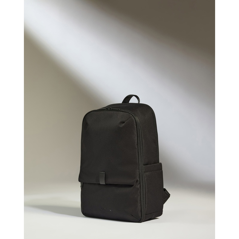 Backpack in Black – Urban Light